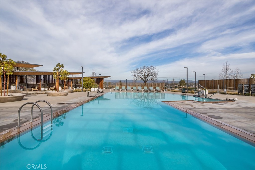 27562 Sparrow Court