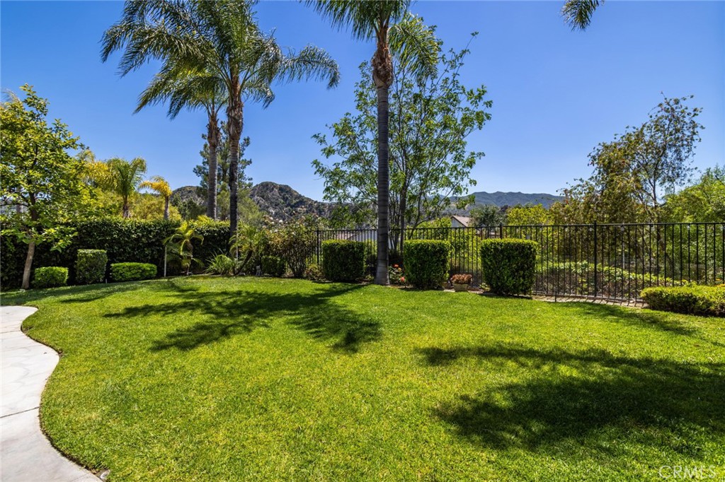 26448 Beecher Lane