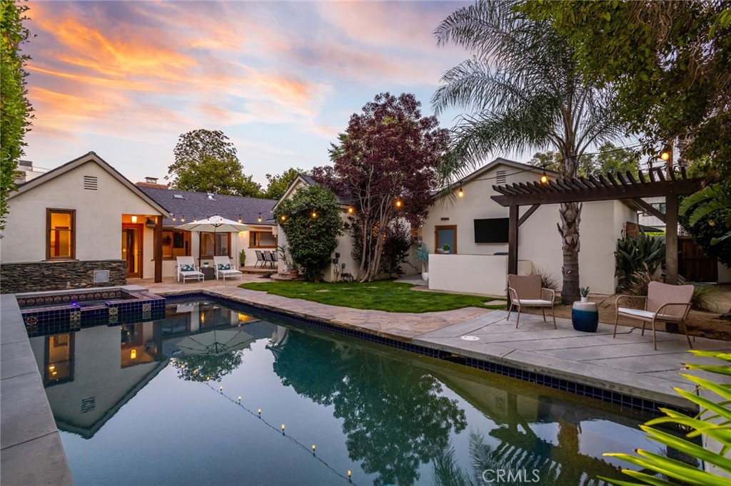 12705 Sarah Street