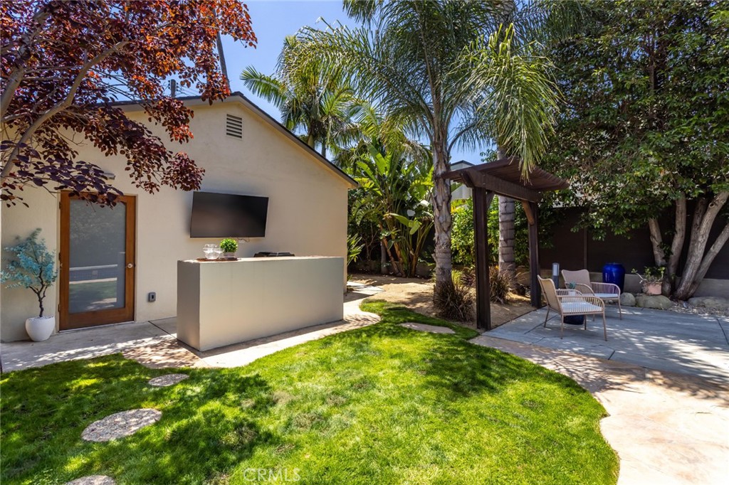 12705 Sarah Street