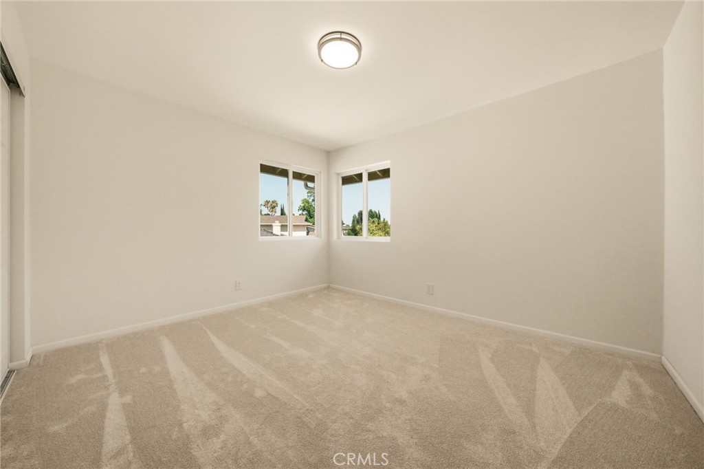 10865 Wystone