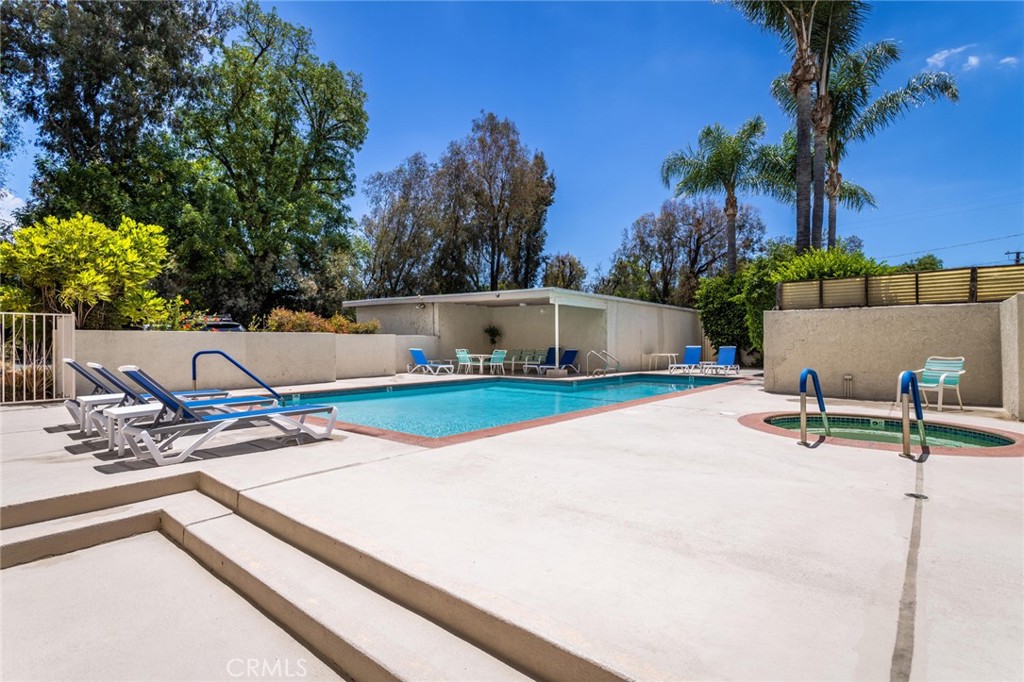 14050 Magnolia Boulevard 201