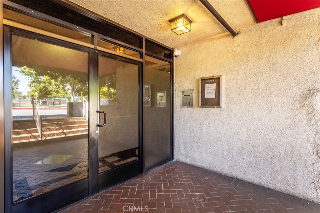 14050 Magnolia Boulevard 201