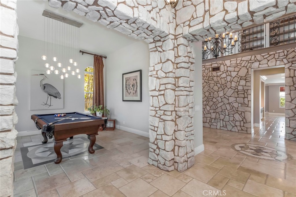 26876 Grey Place