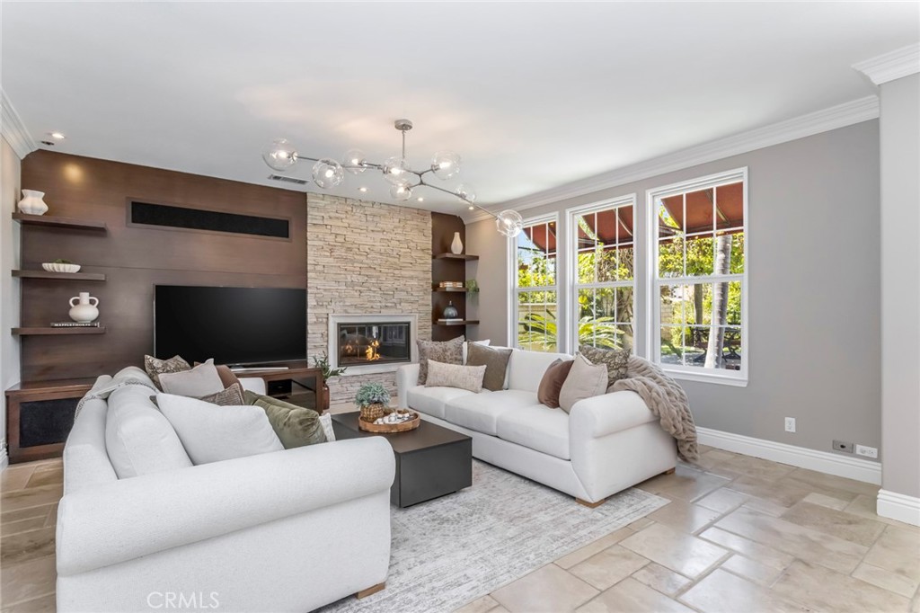 26876 Grey Place
