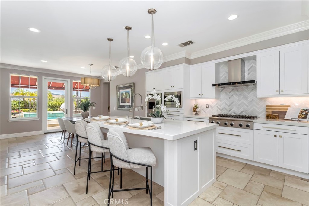 26876 Grey Place