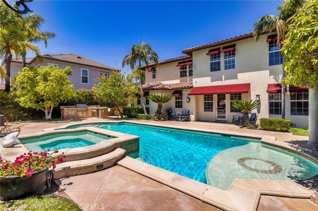 26876 Grey Place