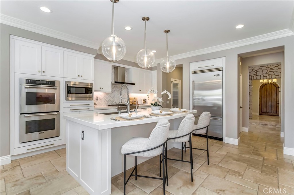 26876 Grey Place