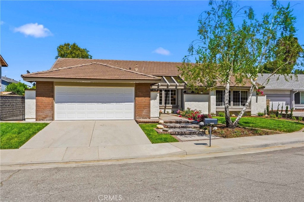 25660 Lochmoor Road