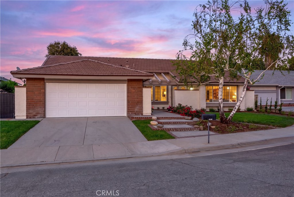 25660 Lochmoor Road