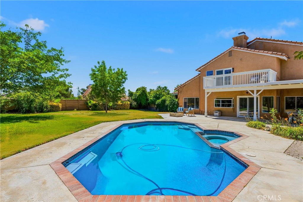 4643 Greencrest Way