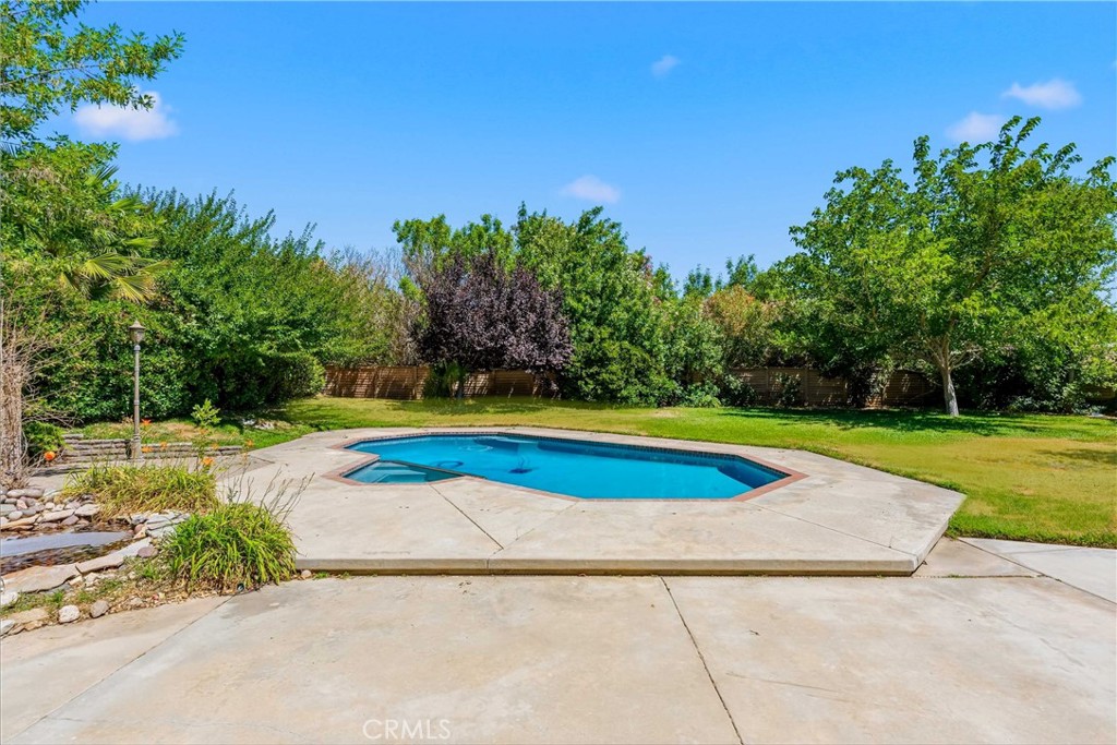 4643 Greencrest Way
