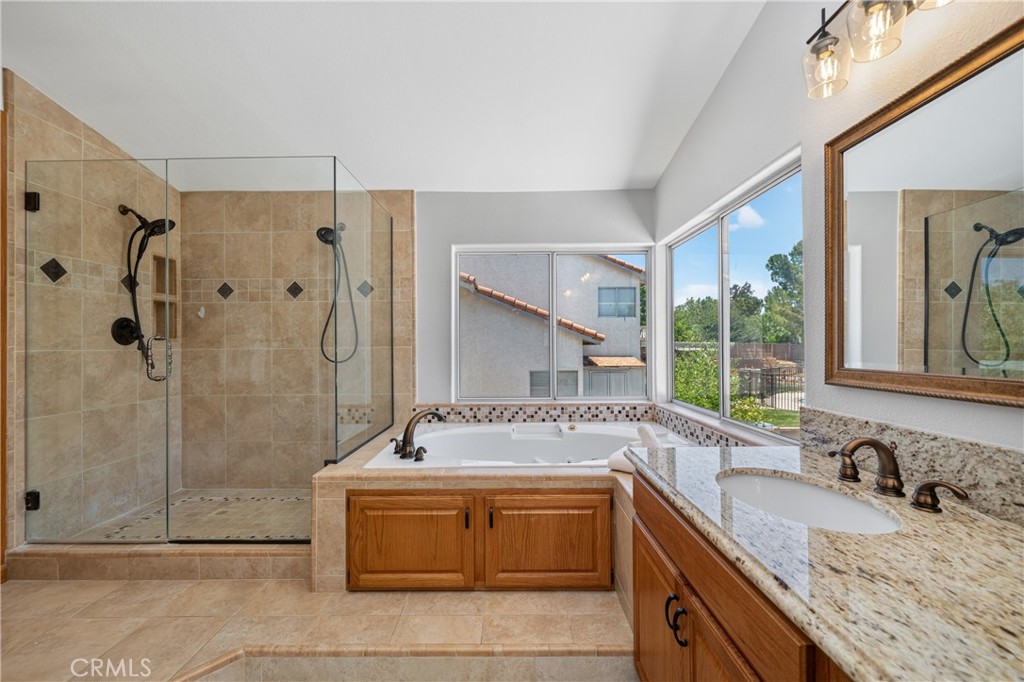 4643 Greencrest Way