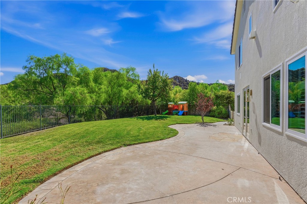 25506 Durant Place