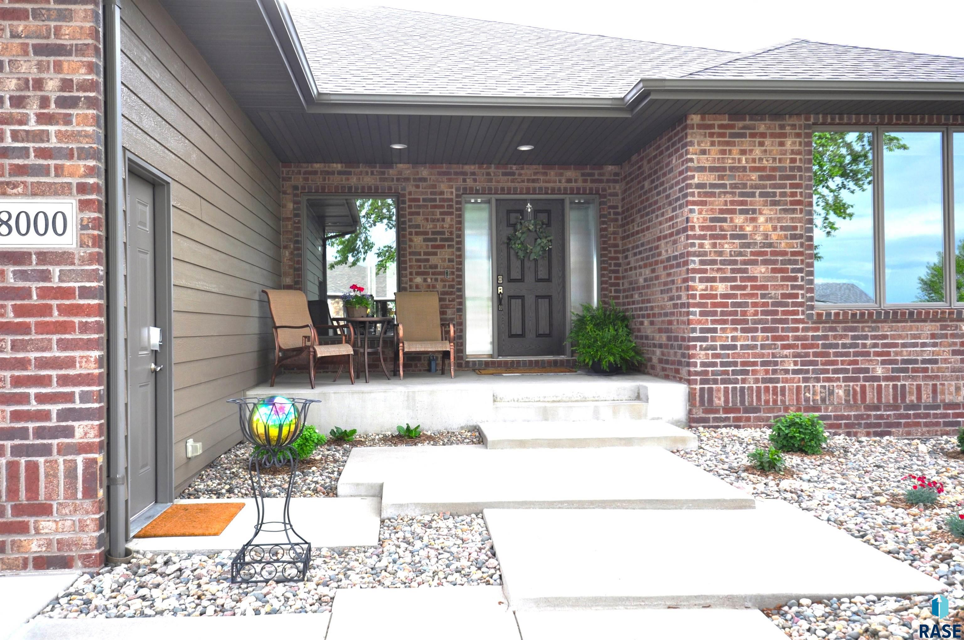 8000 S Sunny Oak Cir