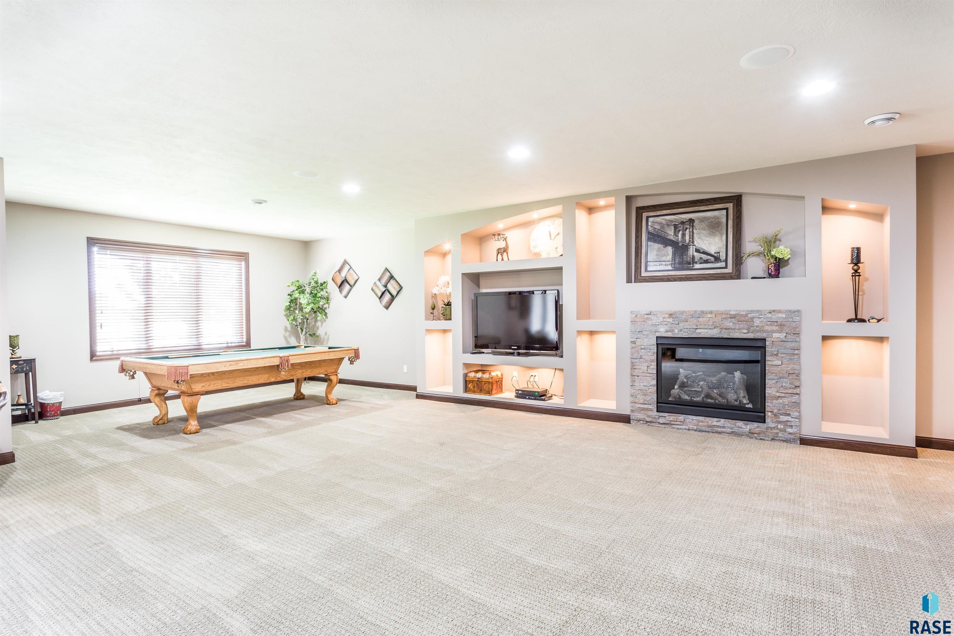 8000 S Sunny Oak Cir