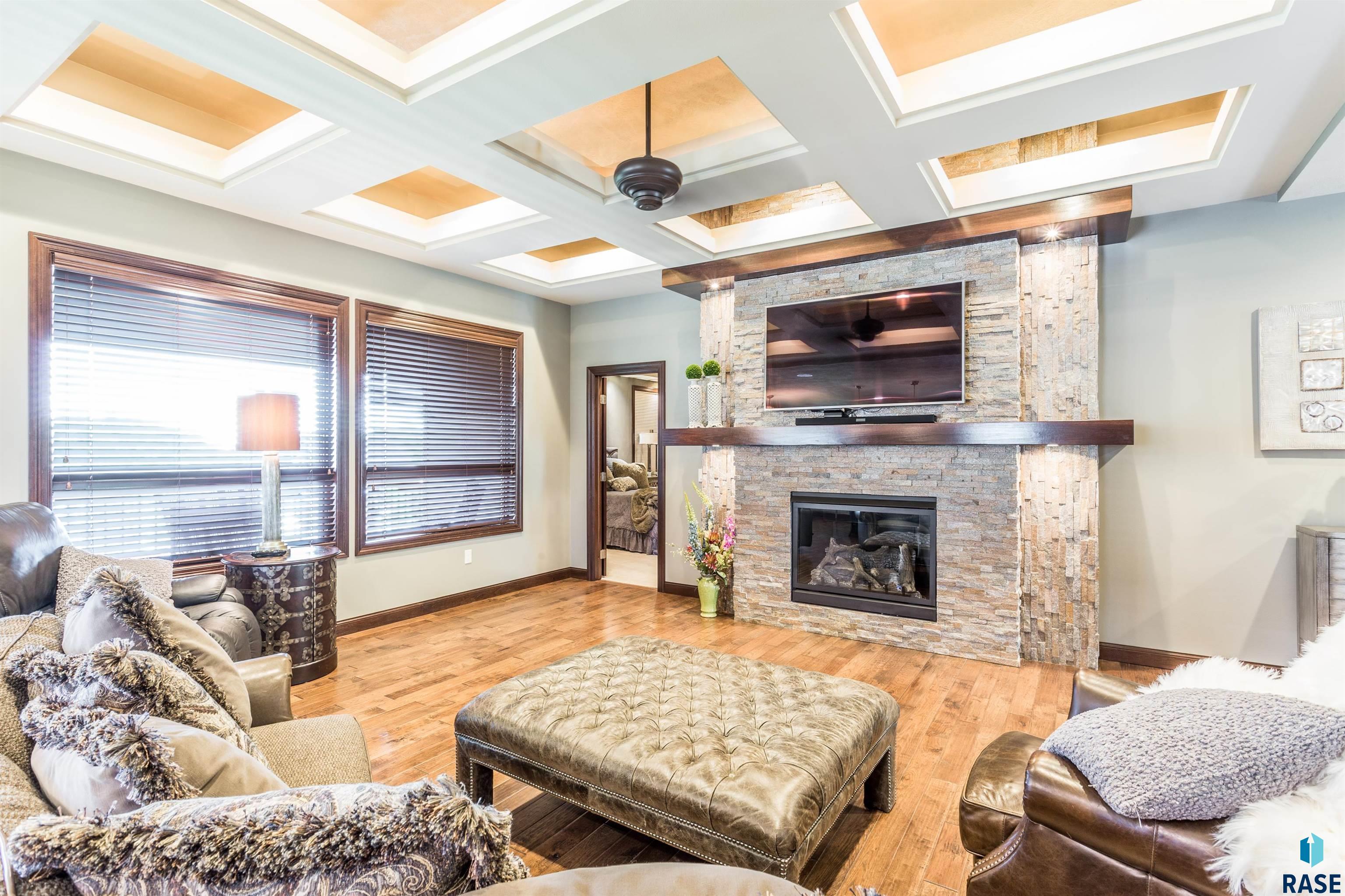 8000 S Sunny Oak Cir