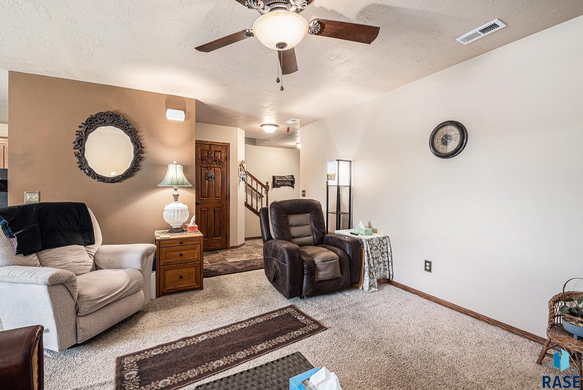 2900 E Kensington St Unit: 1