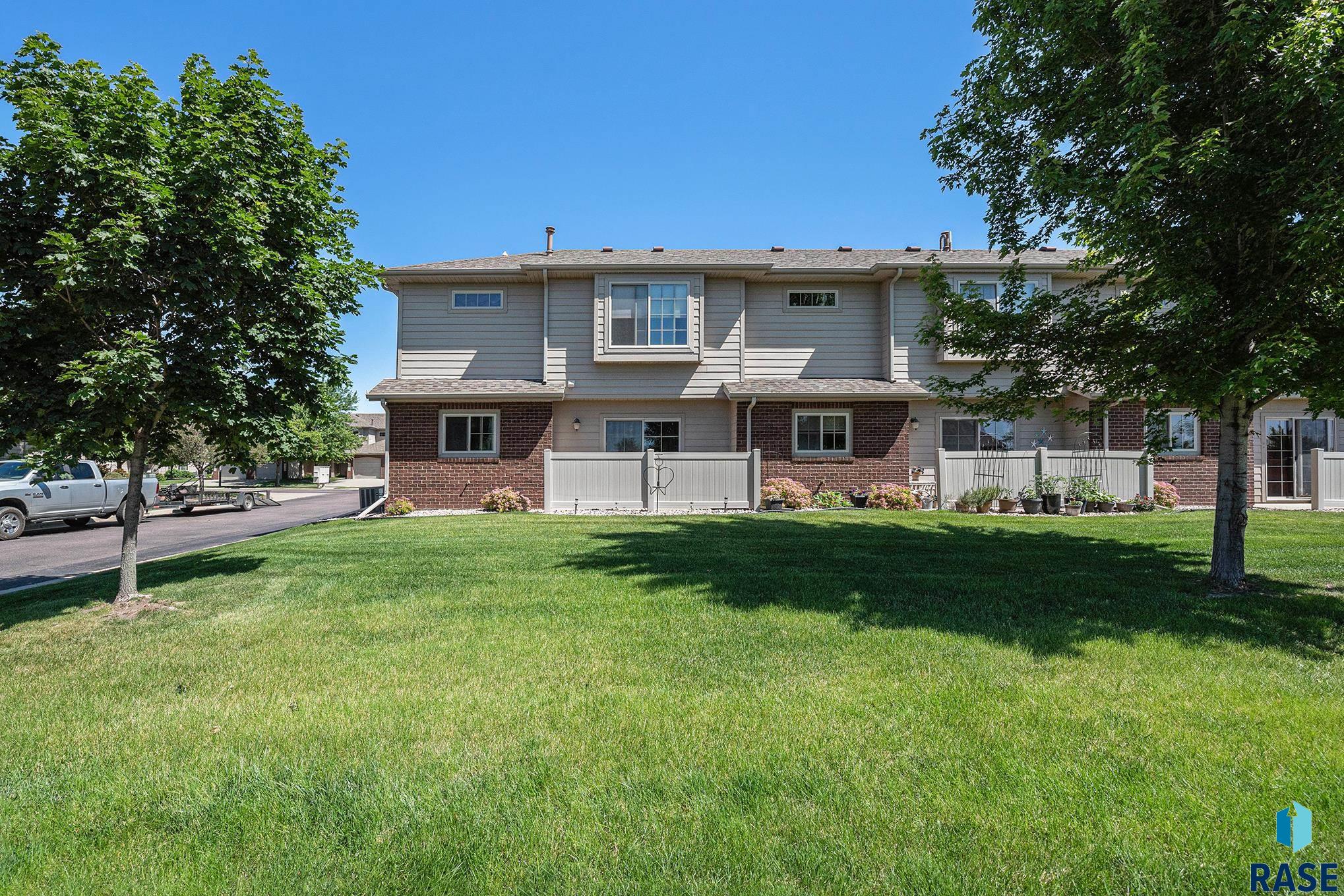 2900 E Kensington St Unit: 1