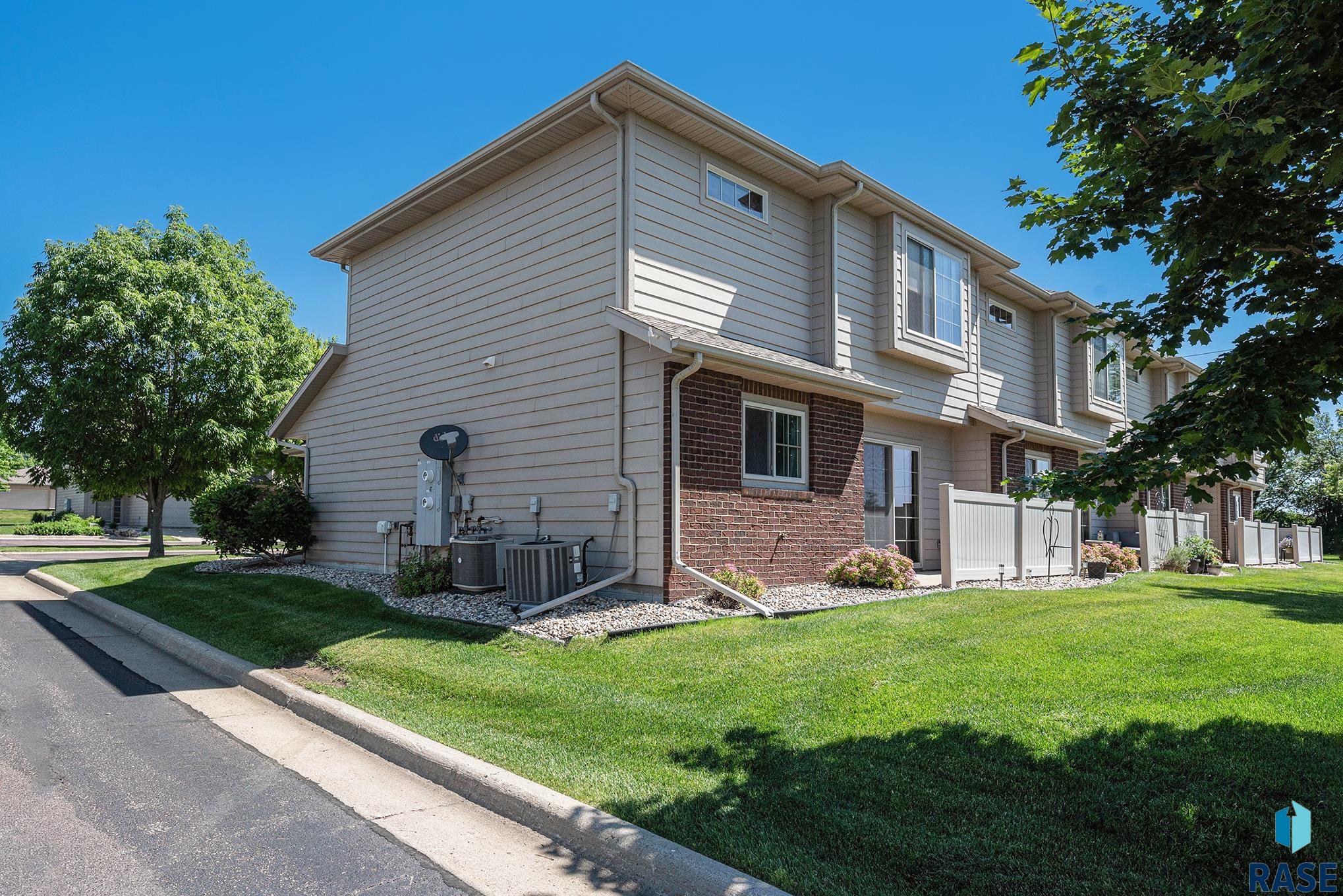 2900 E Kensington St Unit: 1