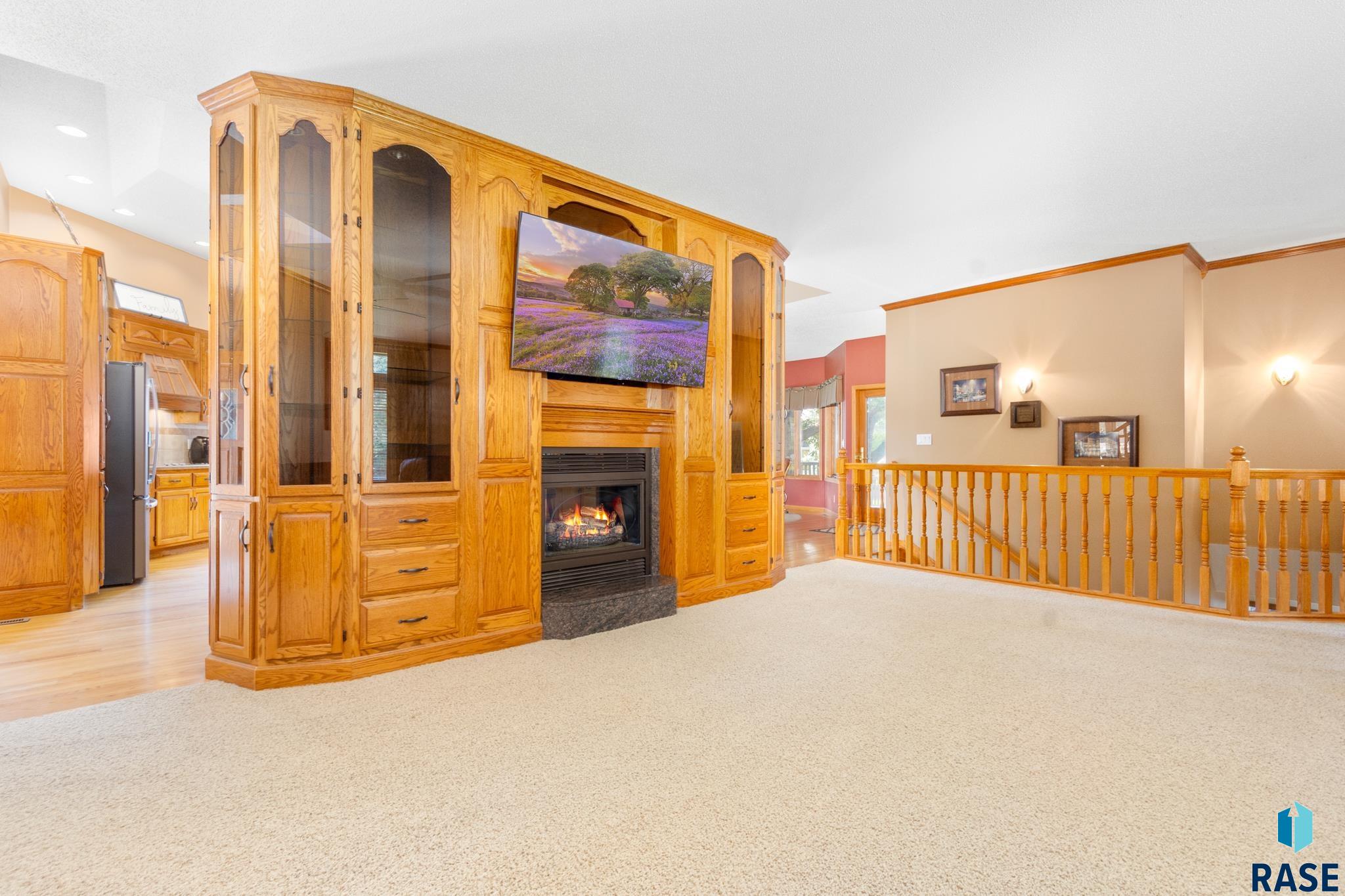 5008 S Pheasant Ln