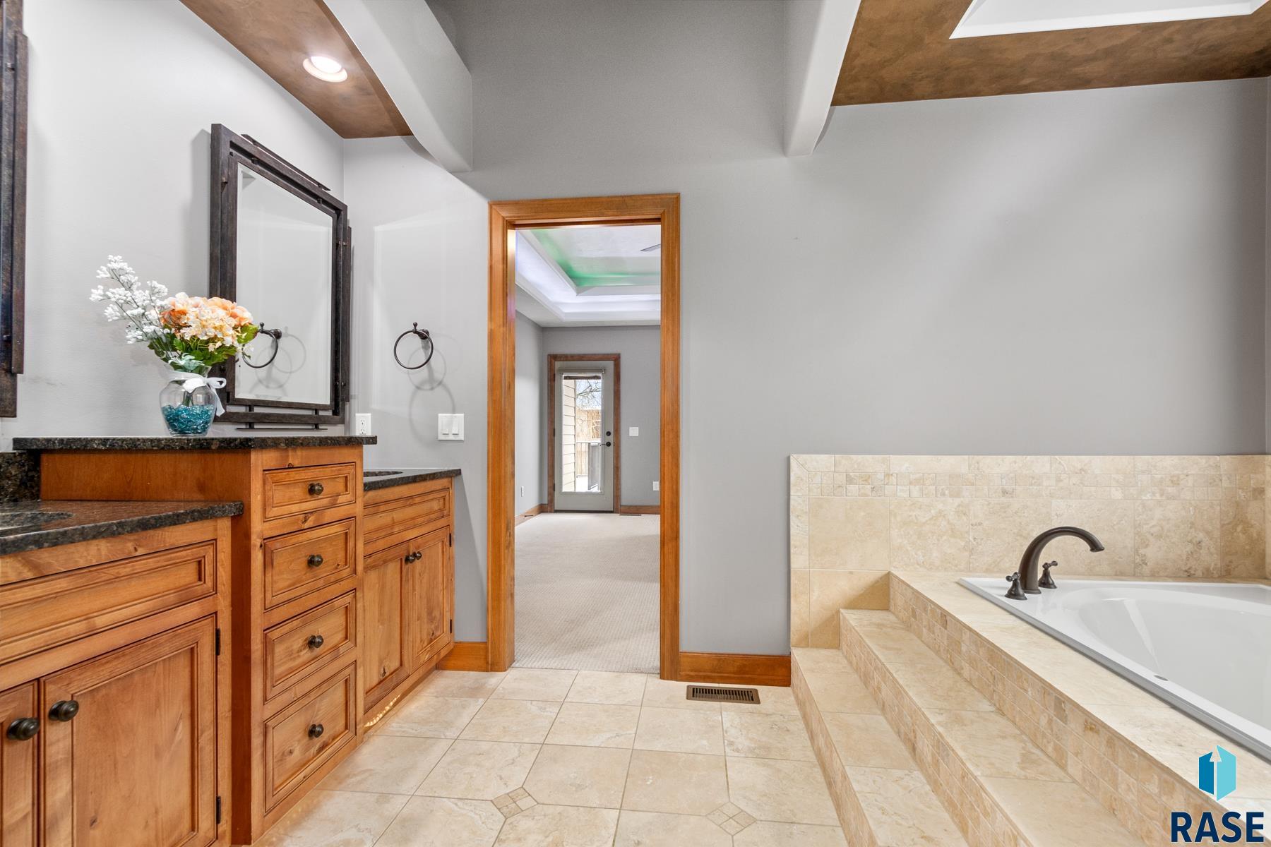 2912 W Cinnamon Cir