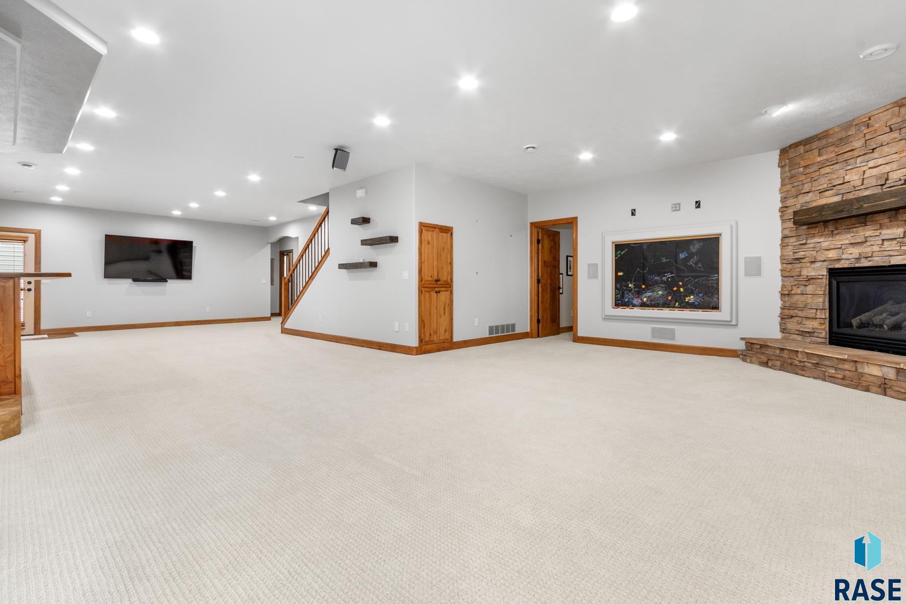 2912 W Cinnamon Cir
