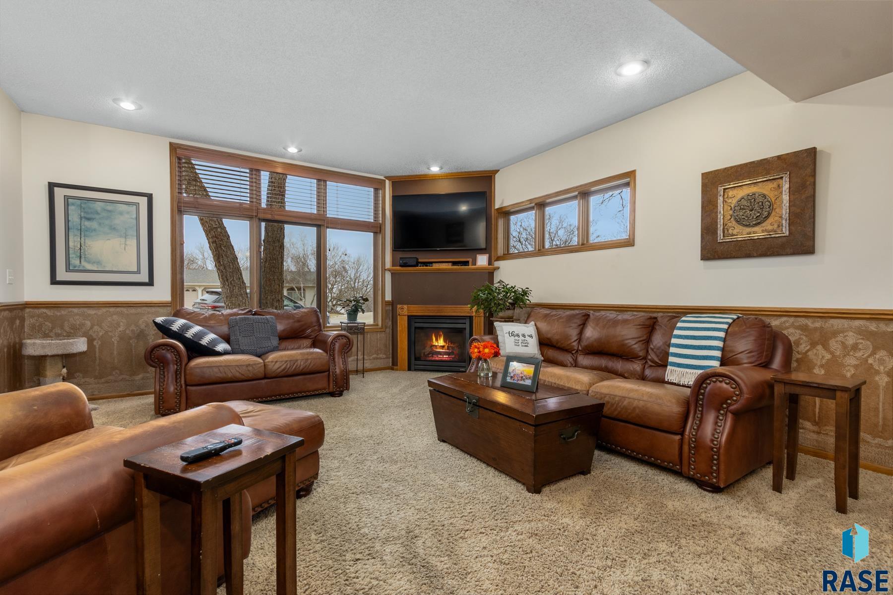 1012 N Savannah Dr