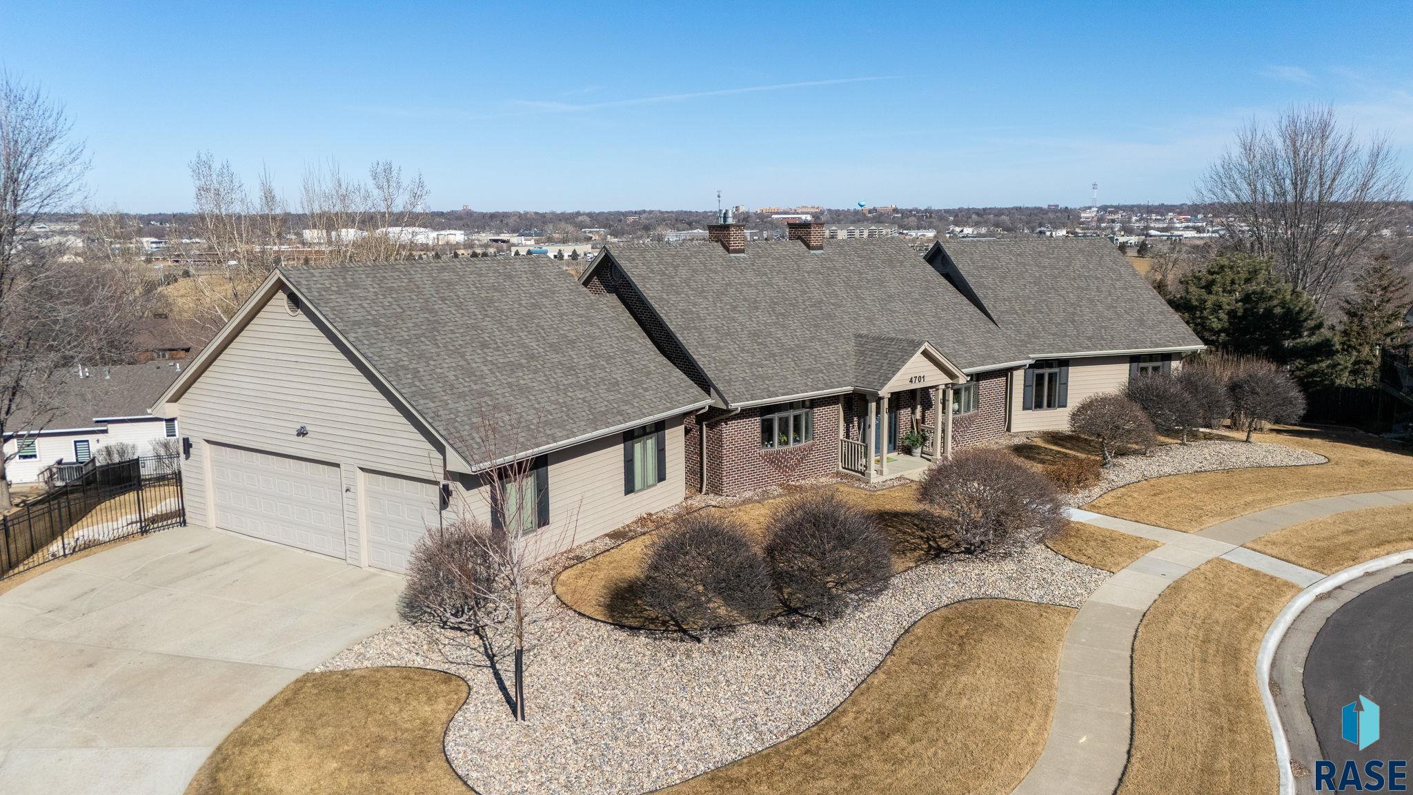 4701 S Sundance Cir
