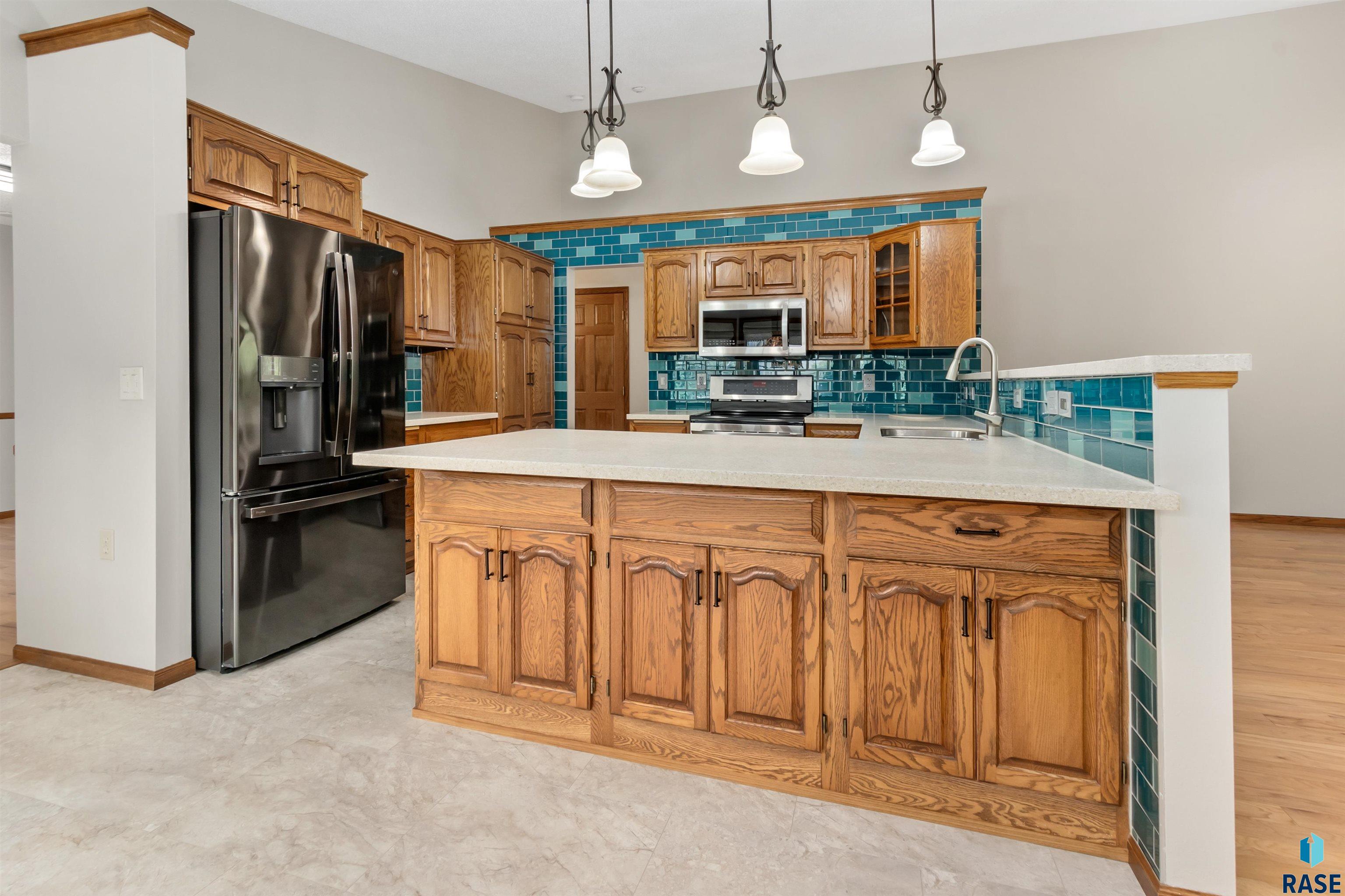 4220 S Minnesota Ave Unit: 206