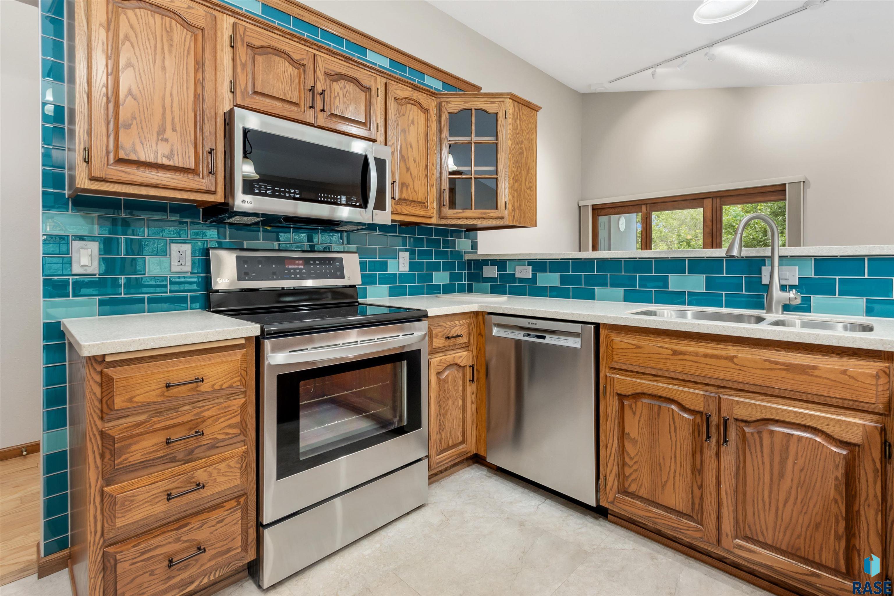 4220 S Minnesota Ave Unit: 206