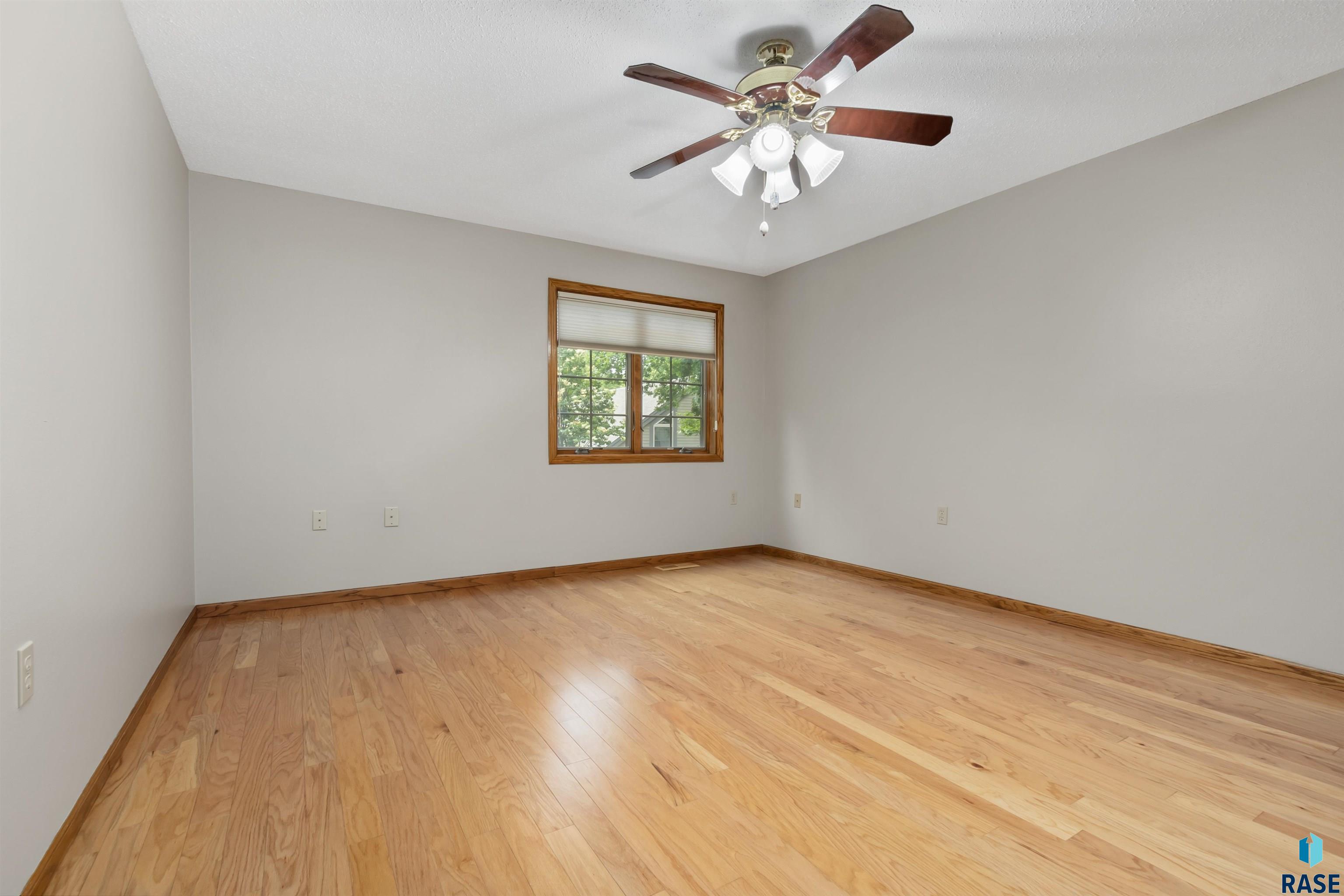 4220 S Minnesota Ave Unit: 206