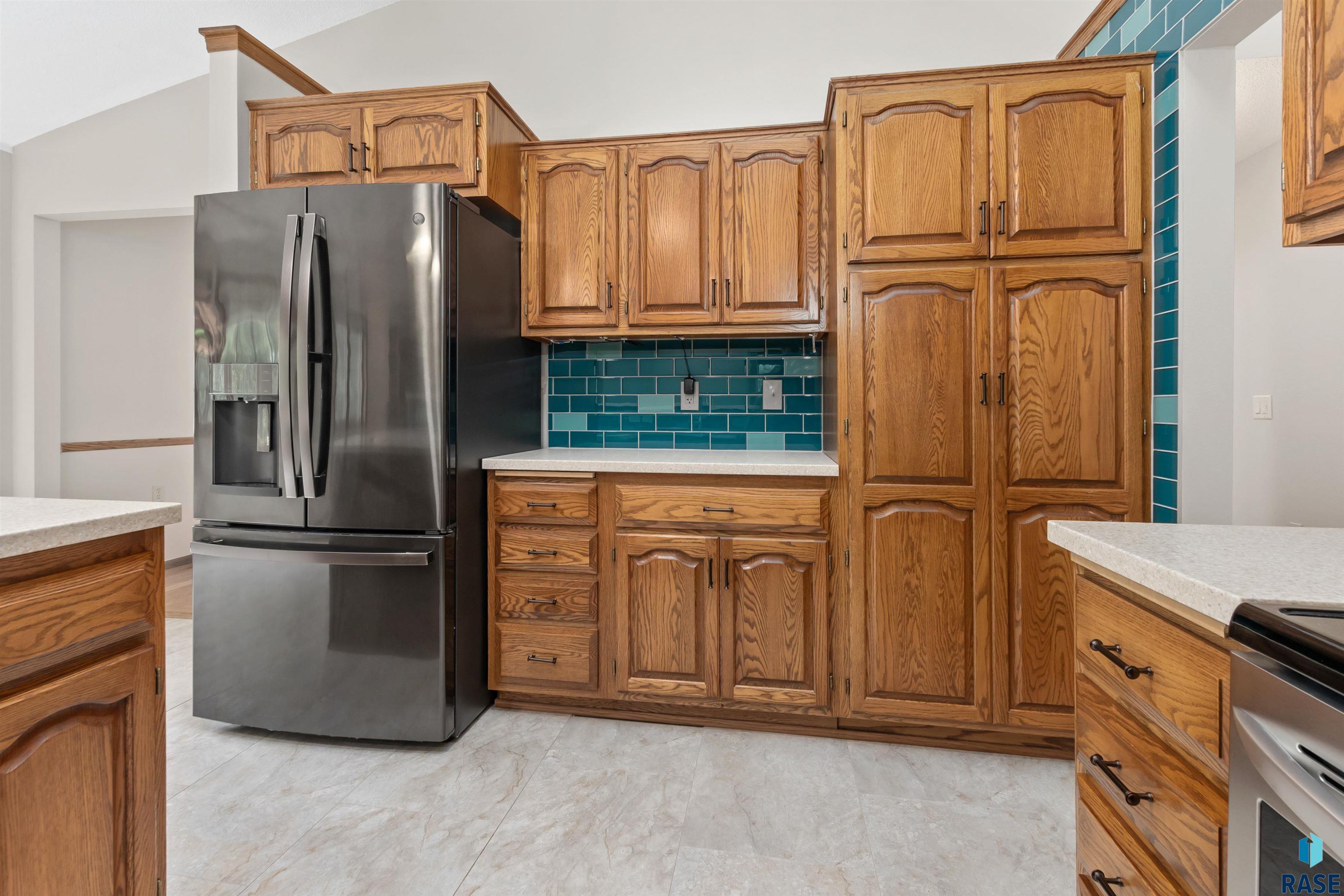4220 S Minnesota Ave Unit: 206