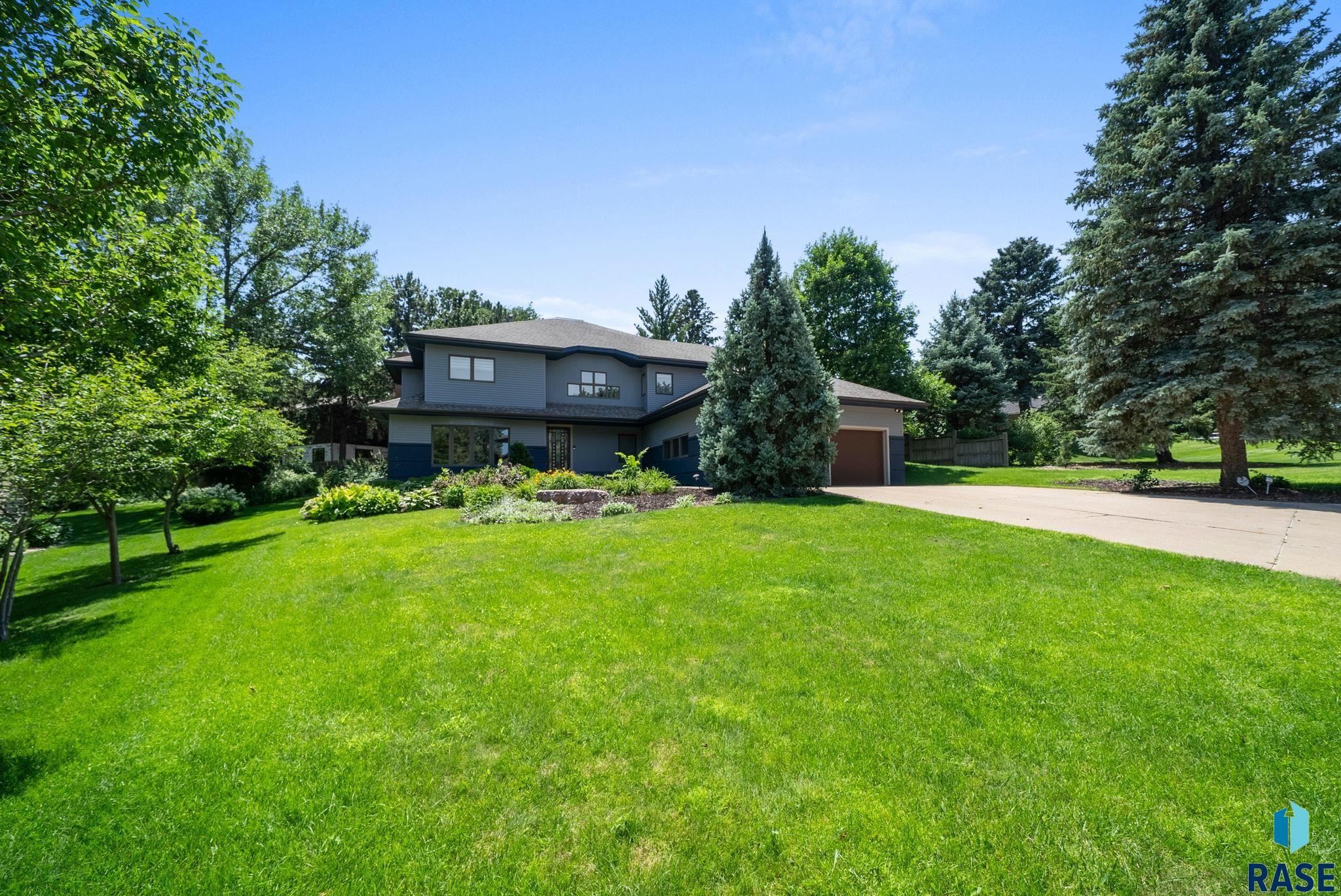 3132 W Spruceleigh Ln