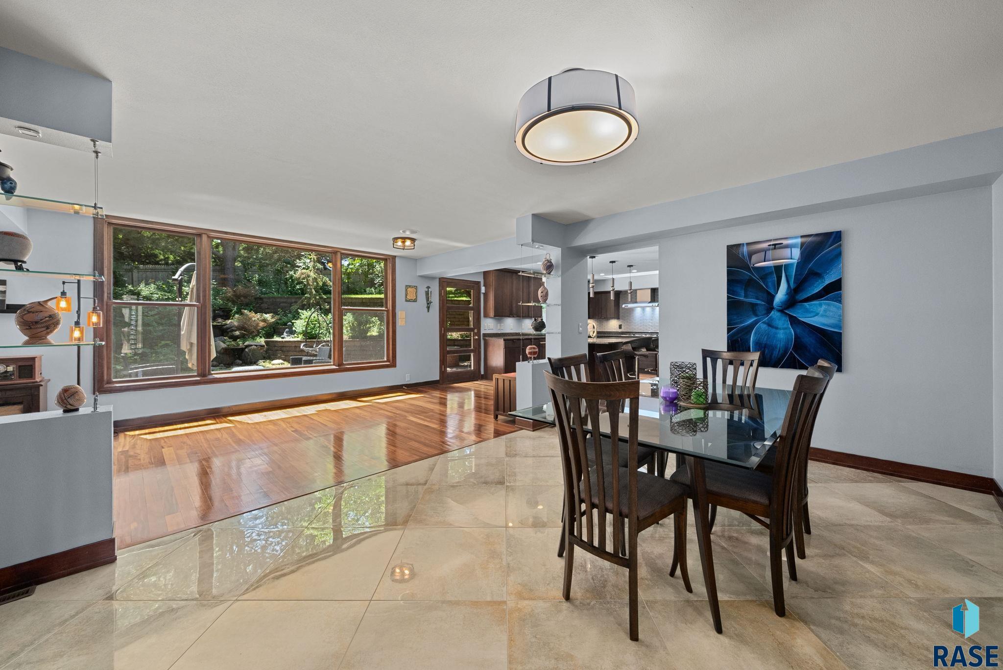 3132 W Spruceleigh Ln