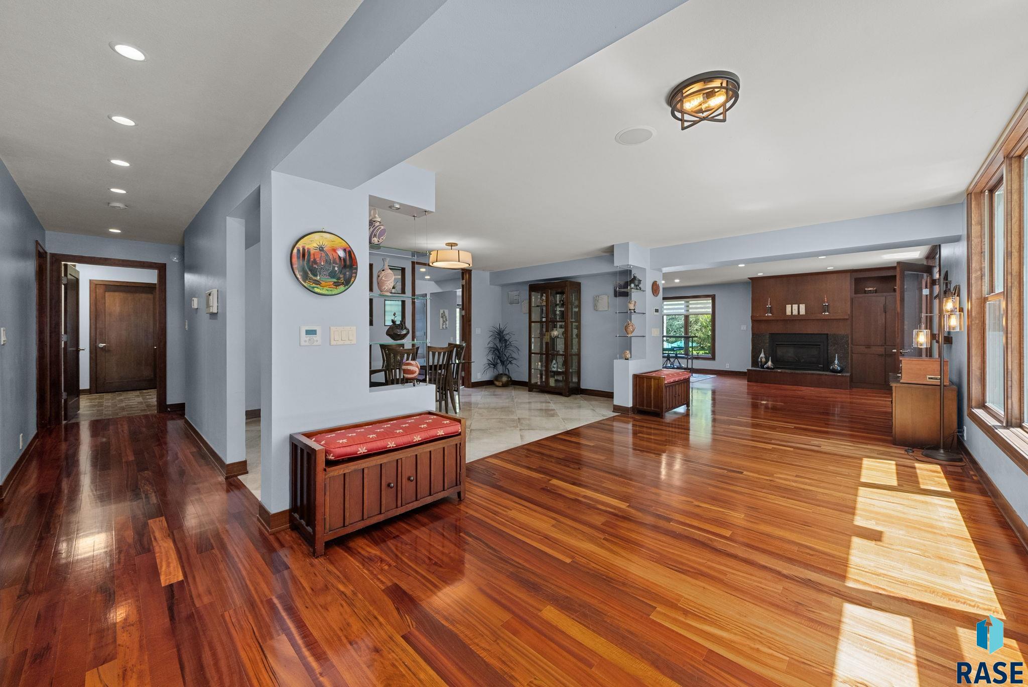 3132 W Spruceleigh Ln