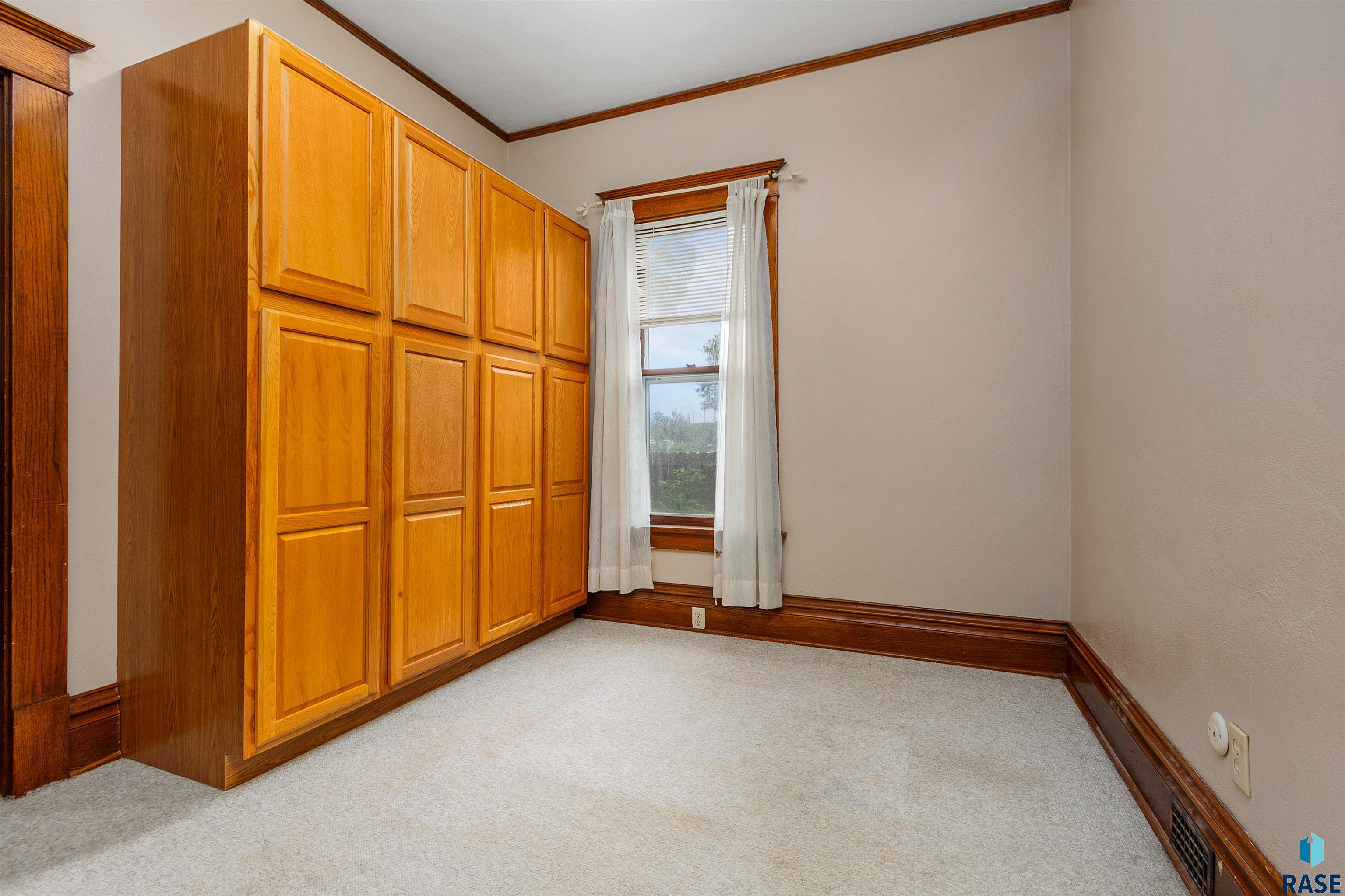 618 S Dakota Ave