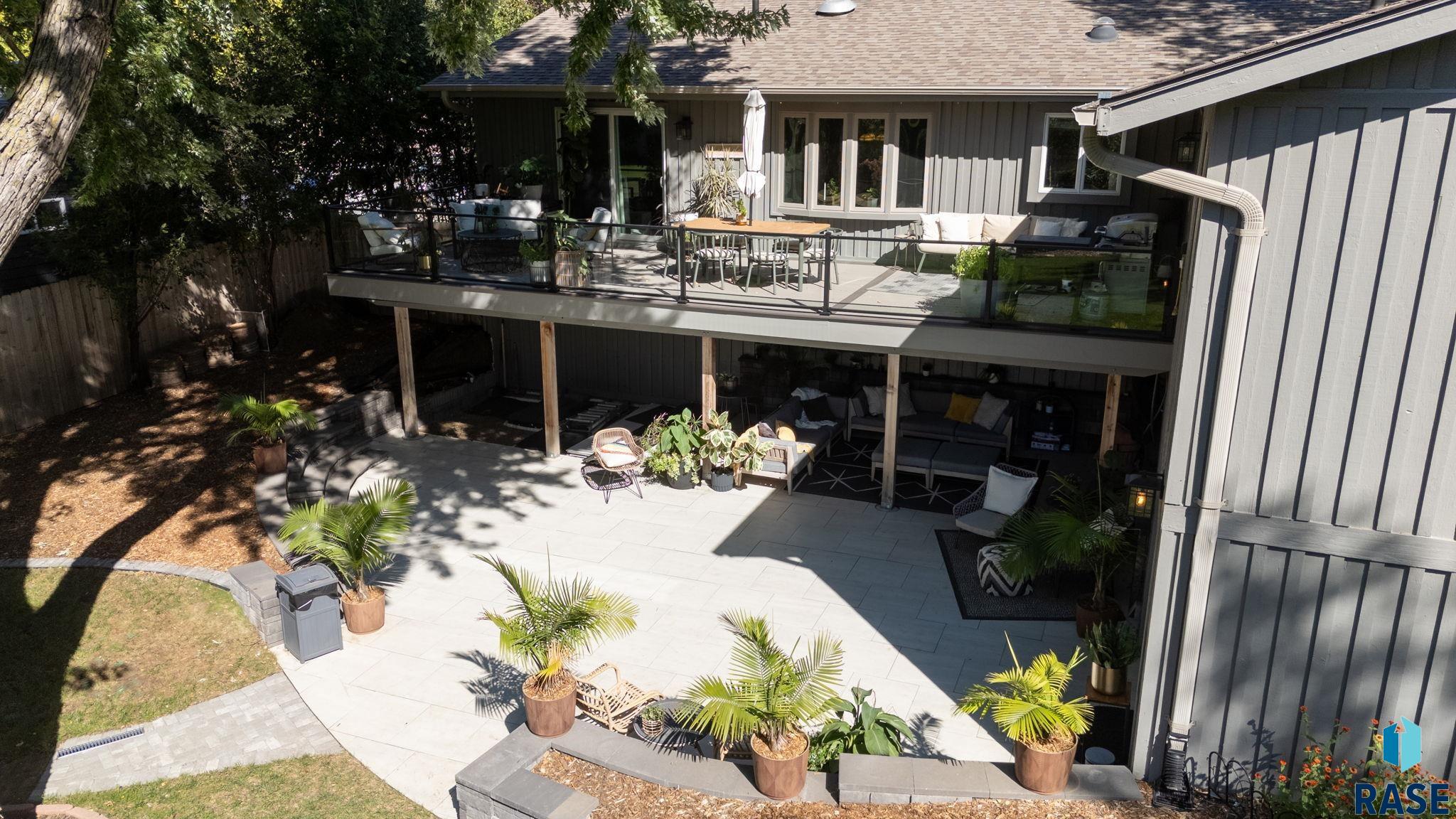 505 E Sunnybrook Dr