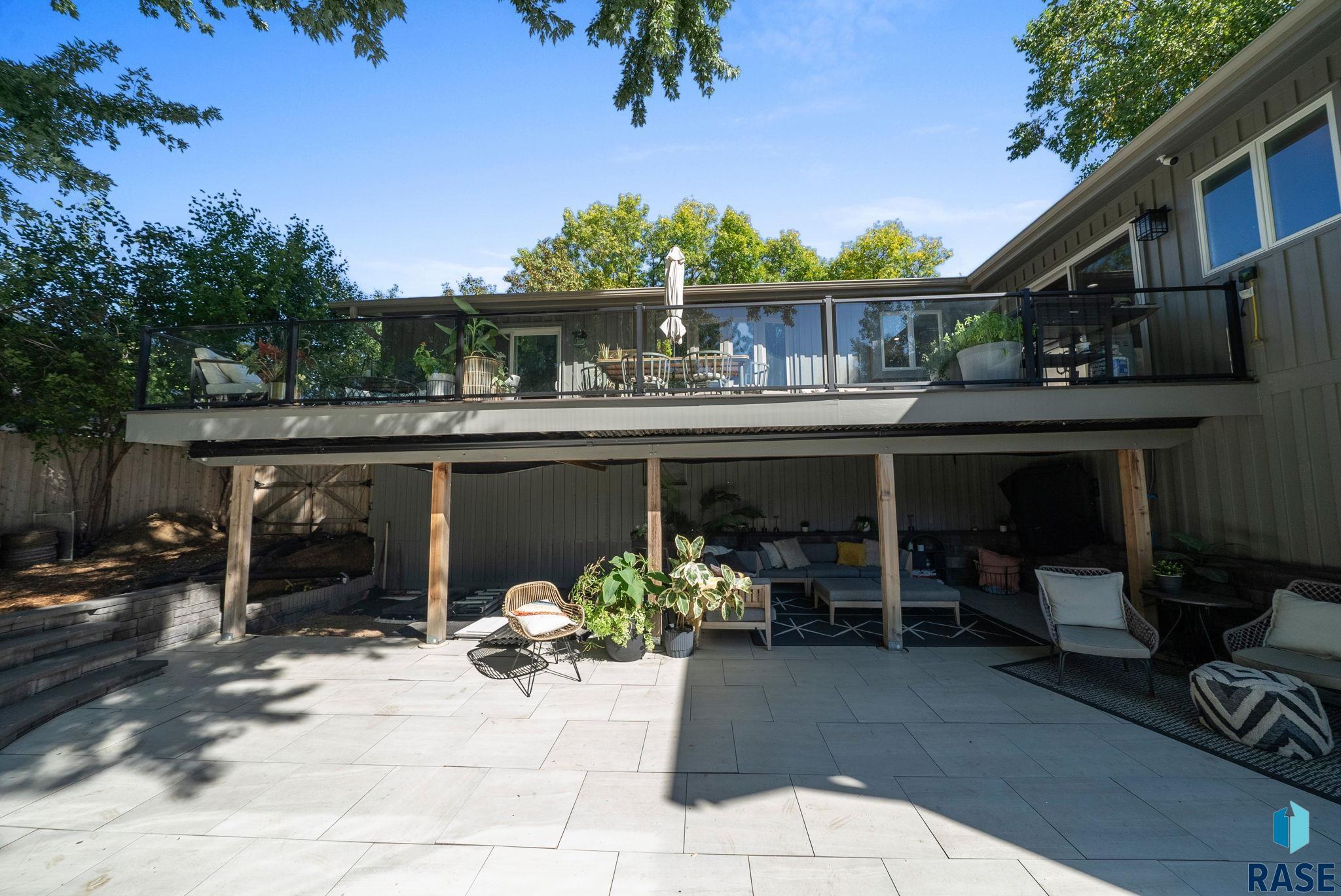 505 E Sunnybrook Dr