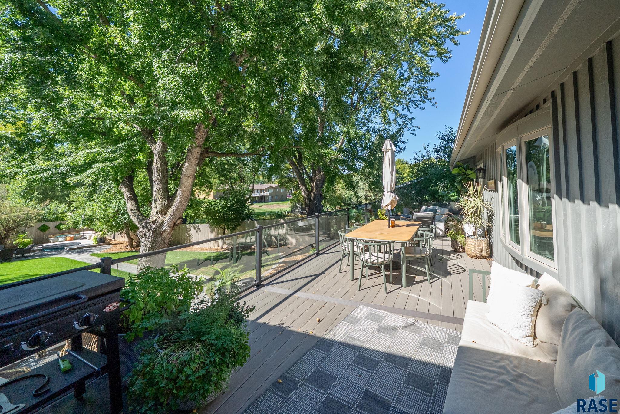 505 E Sunnybrook Dr