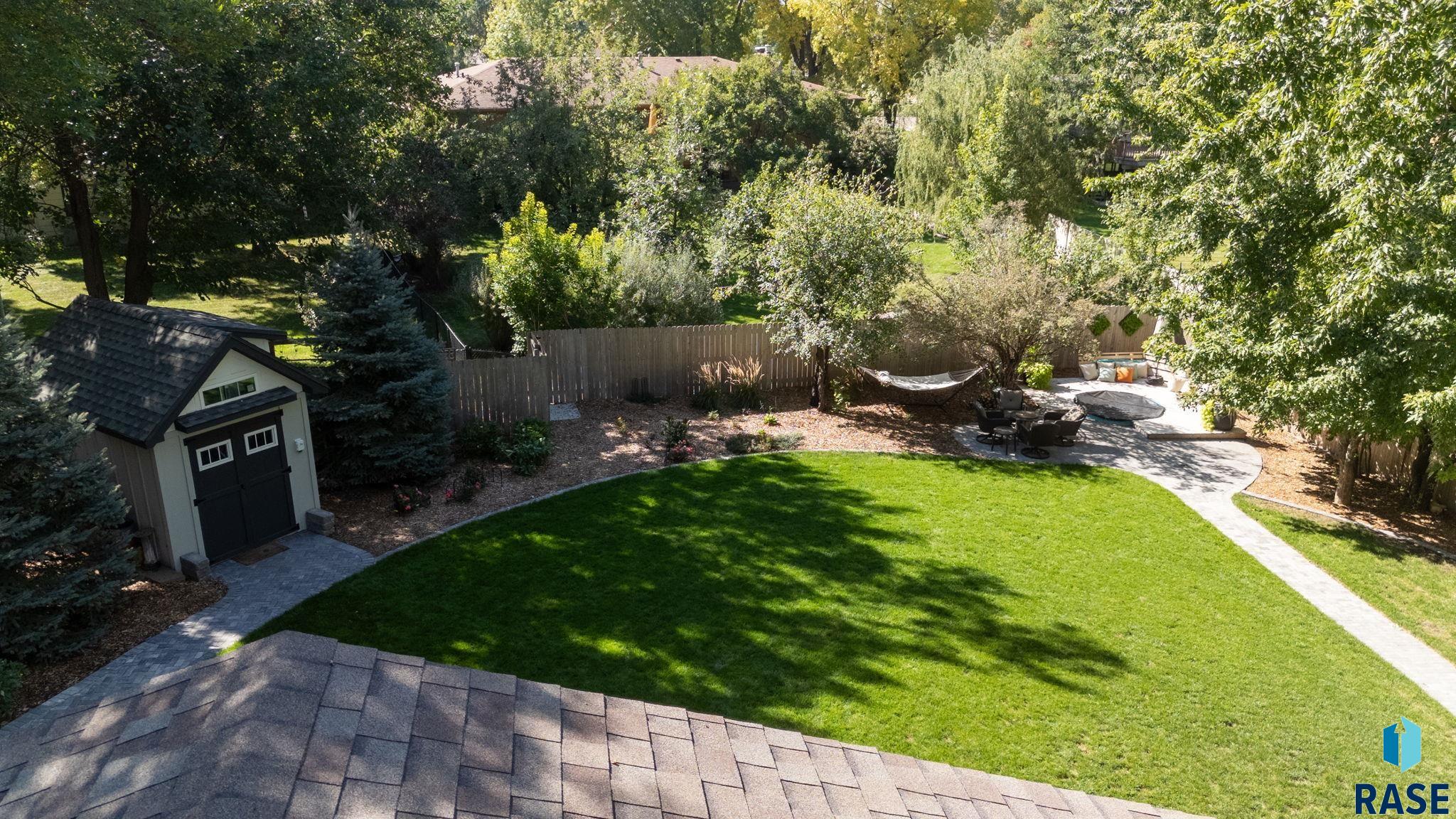 505 E Sunnybrook Dr