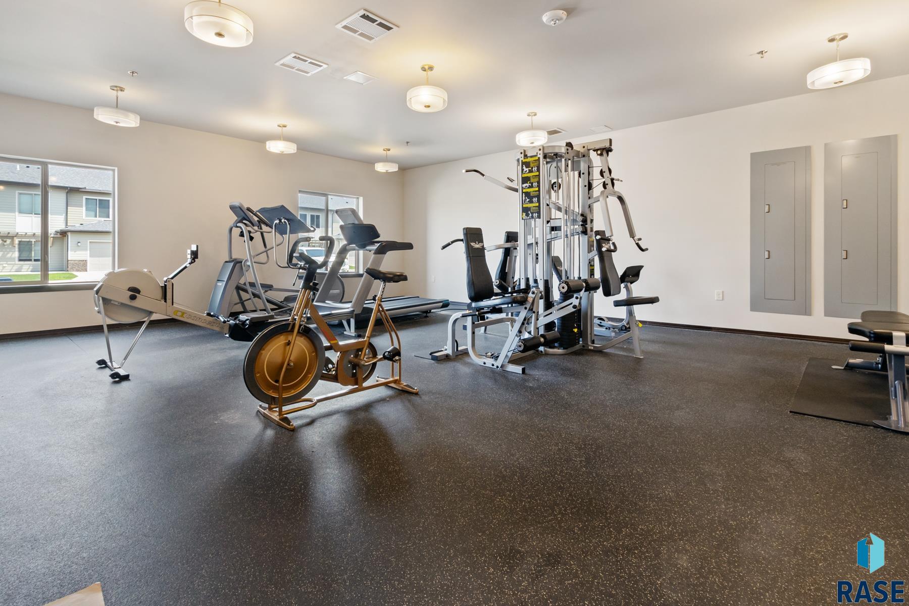 7701 S Townsley Ave Unit: 102