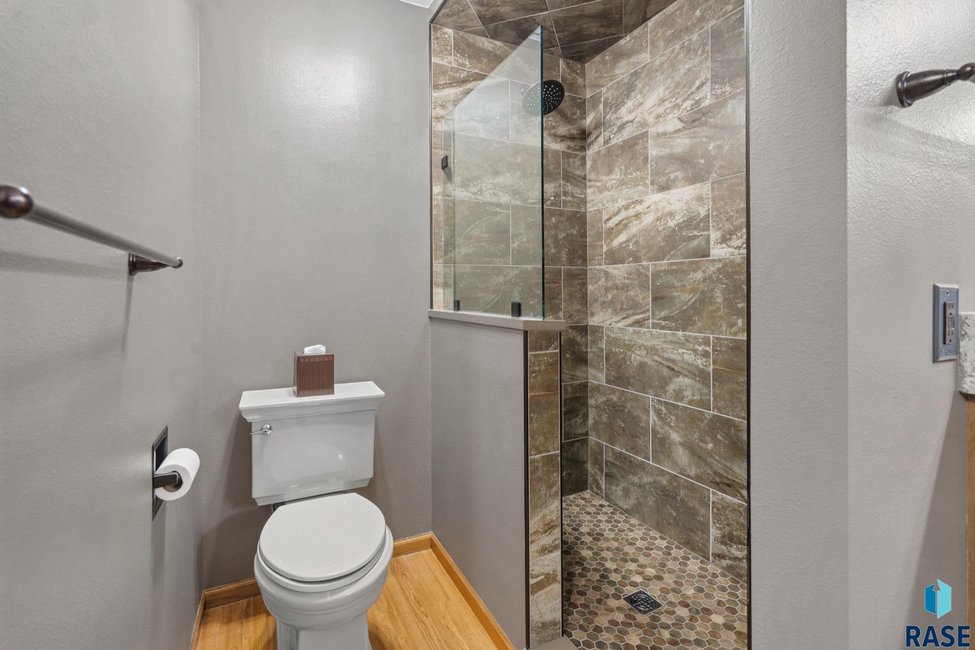 4204 S Minnesota Ave Unit: 103