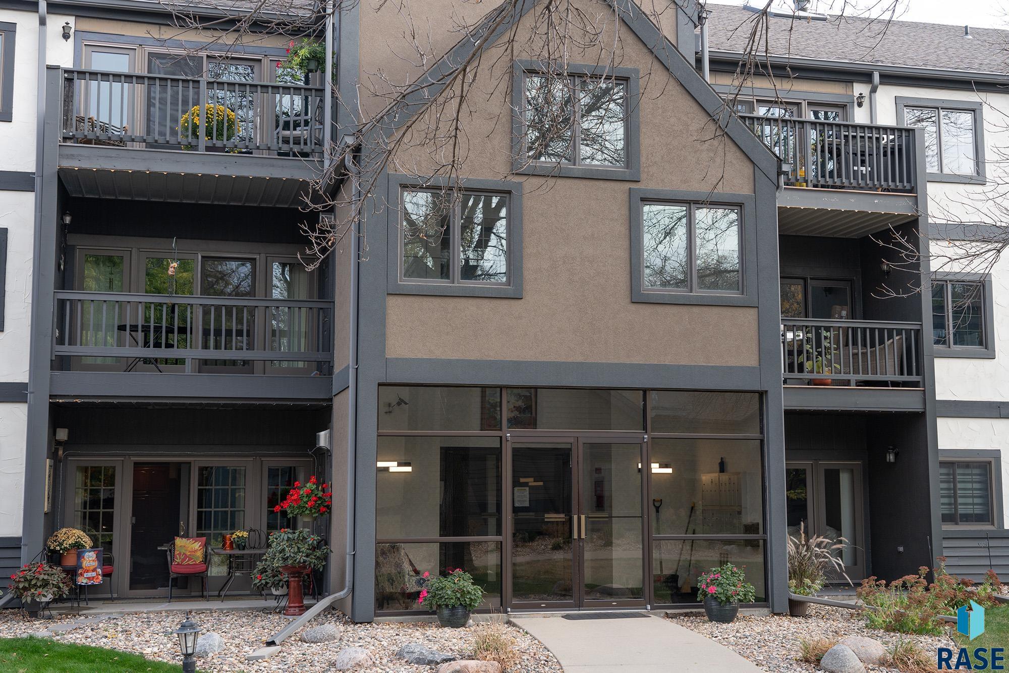 4204 S Minnesota Ave Unit: 103