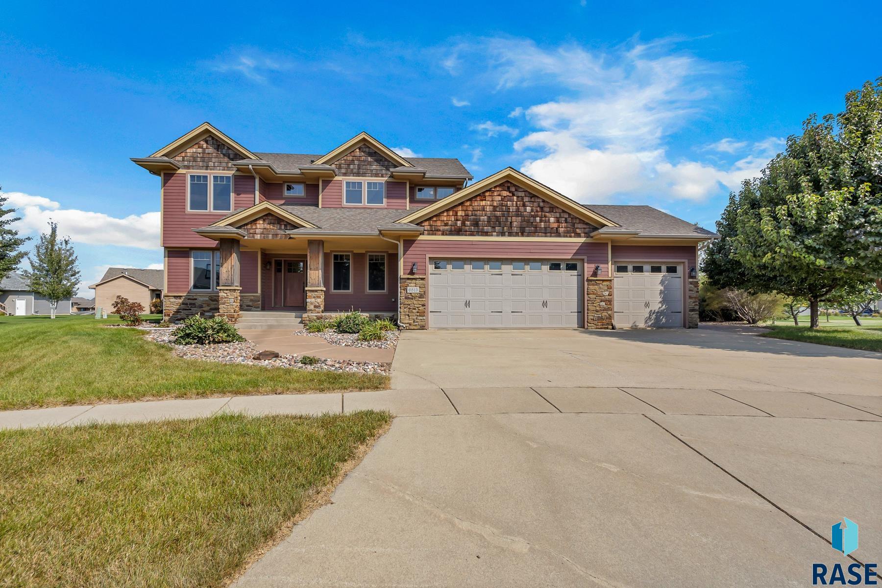 6813 E Limestone Cir