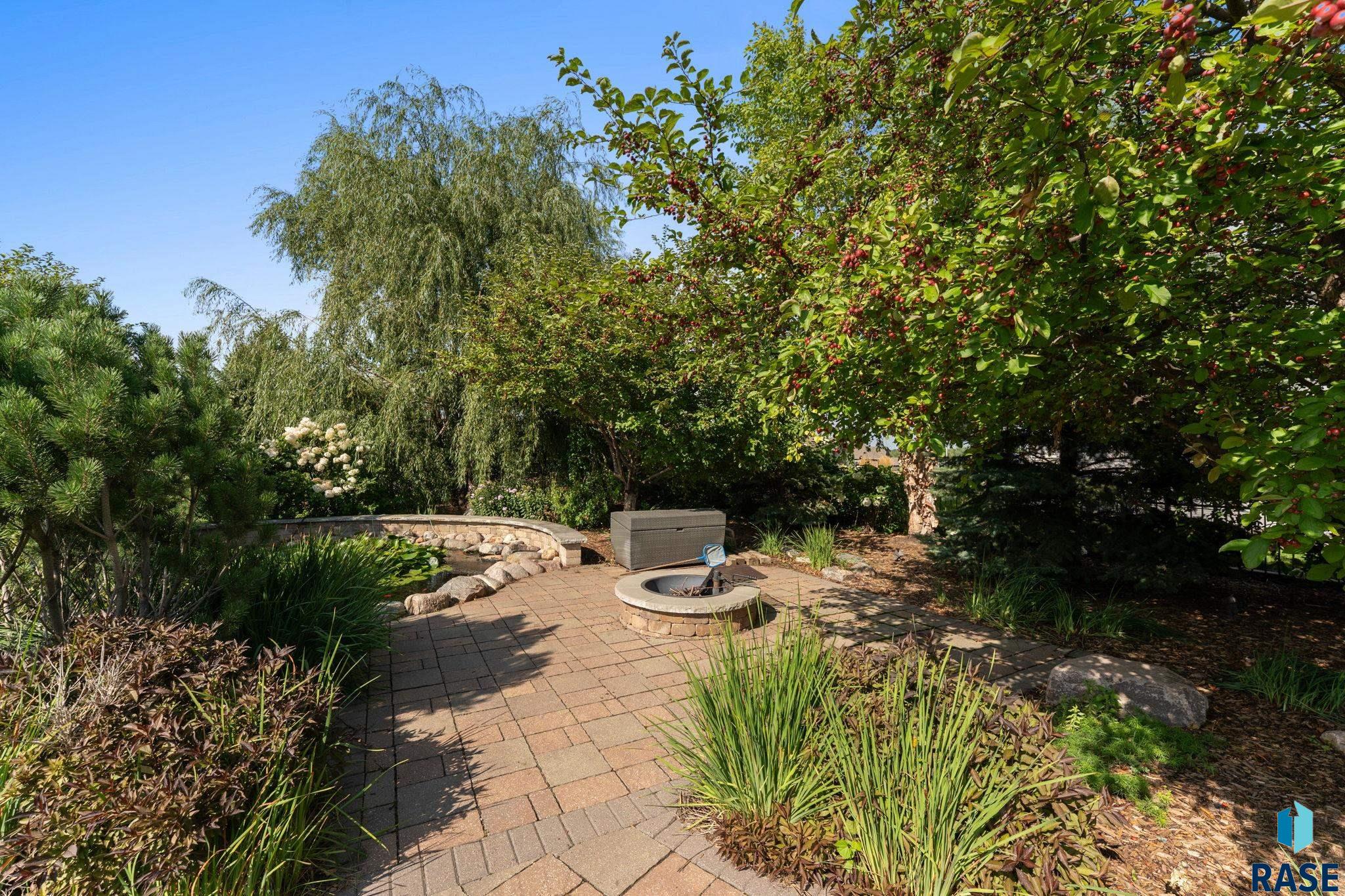 7500 S Ridgestone Dr