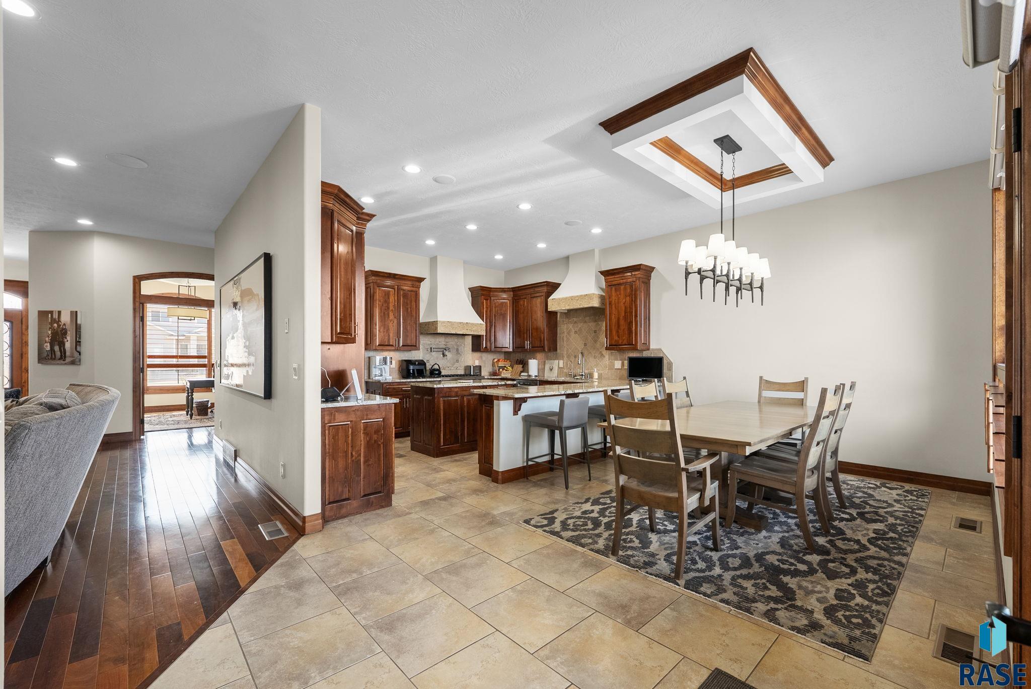 7500 S Ridgestone Dr
