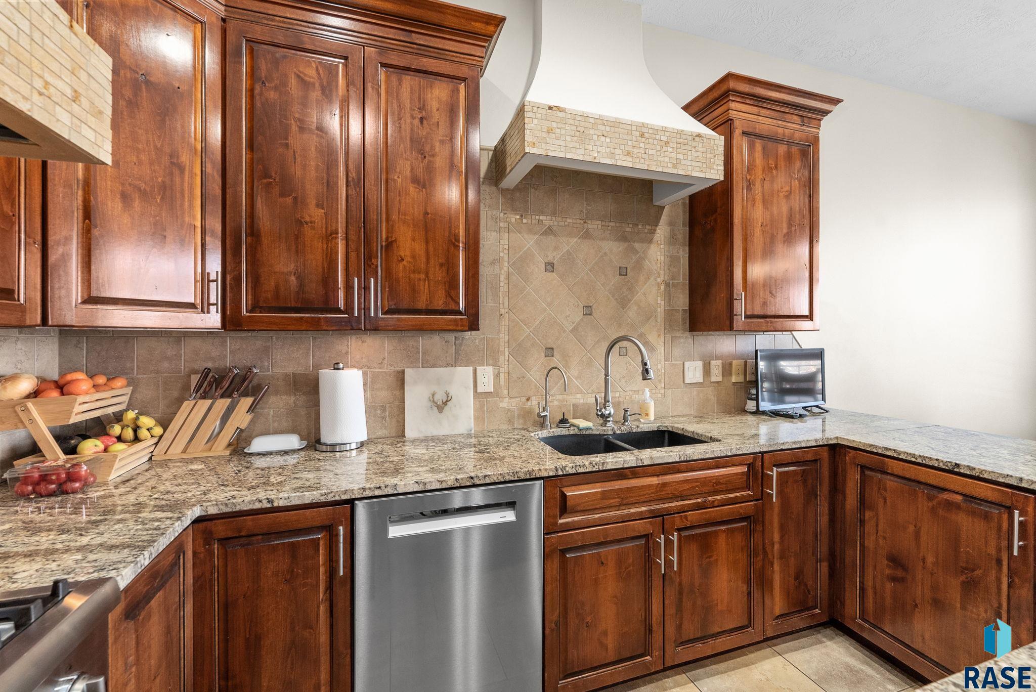 7500 S Ridgestone Dr