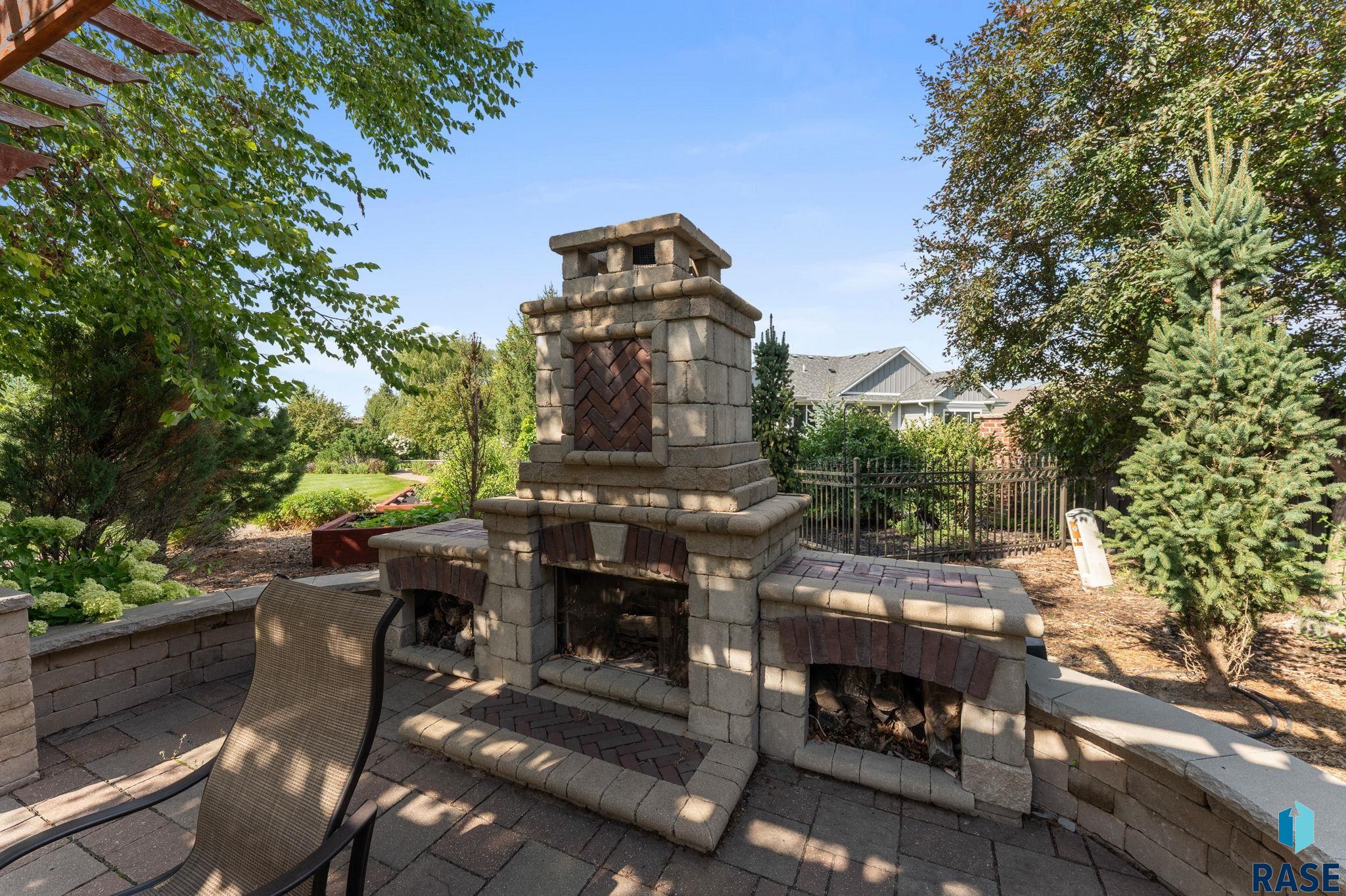 7500 S Ridgestone Dr