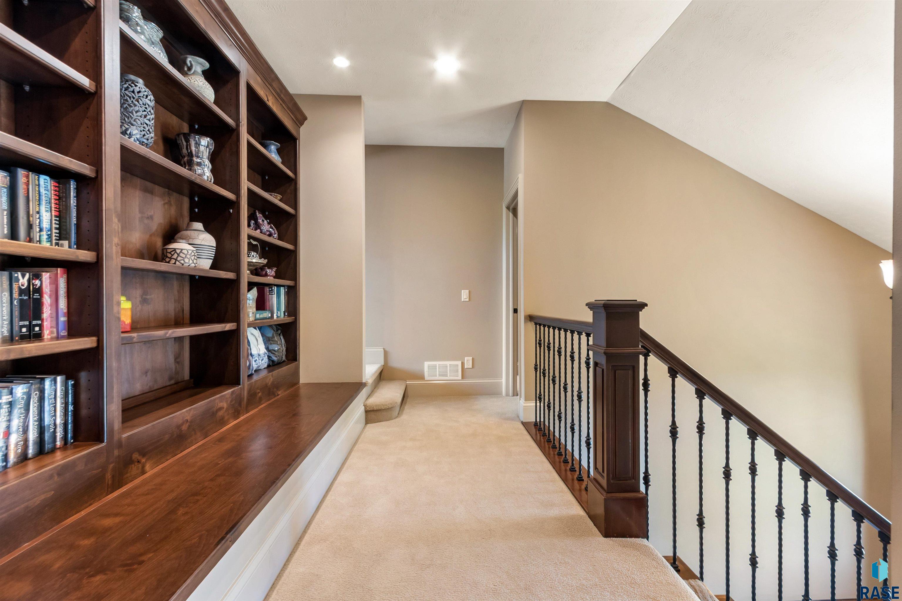 2601 W Latigo Trl